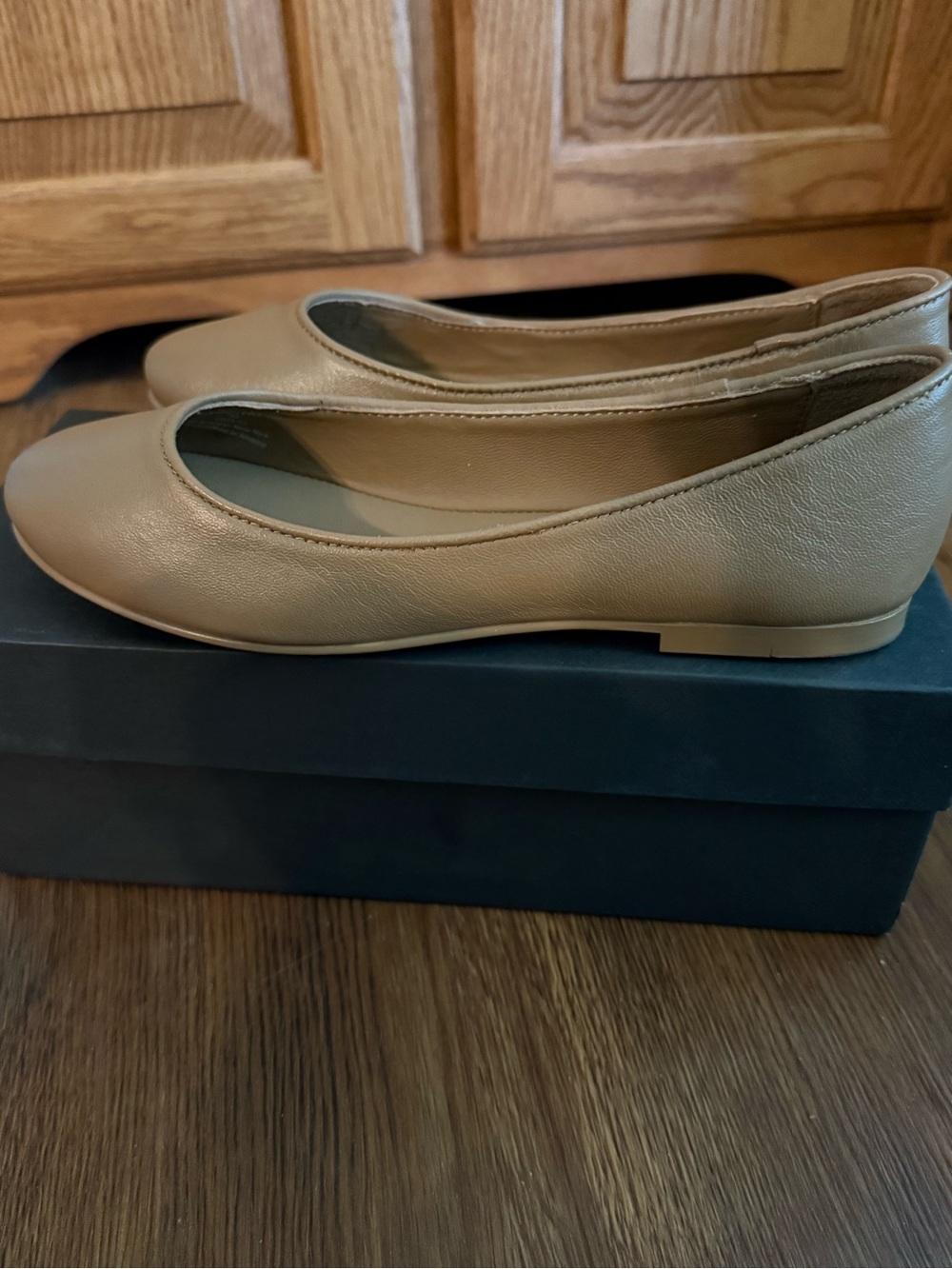 NWT Thursday Boot Company Women's Milk Coffee Slip-On Ballet Flats